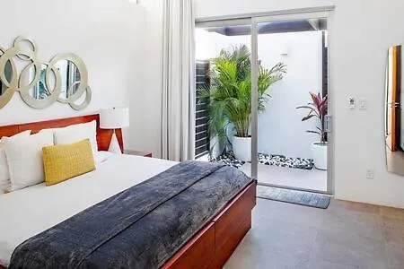 Top Recommended Private Vacation Villa With Pool, Beach Access, Resort Amenities - White Villas V9 Long Bay Turks And Caicos Islands