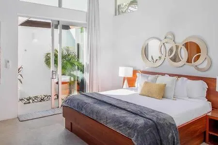 Top Recommended Private Vacation Villa With Pool, Beach Access, Resort Amenities - White Villas V9 Long Bay